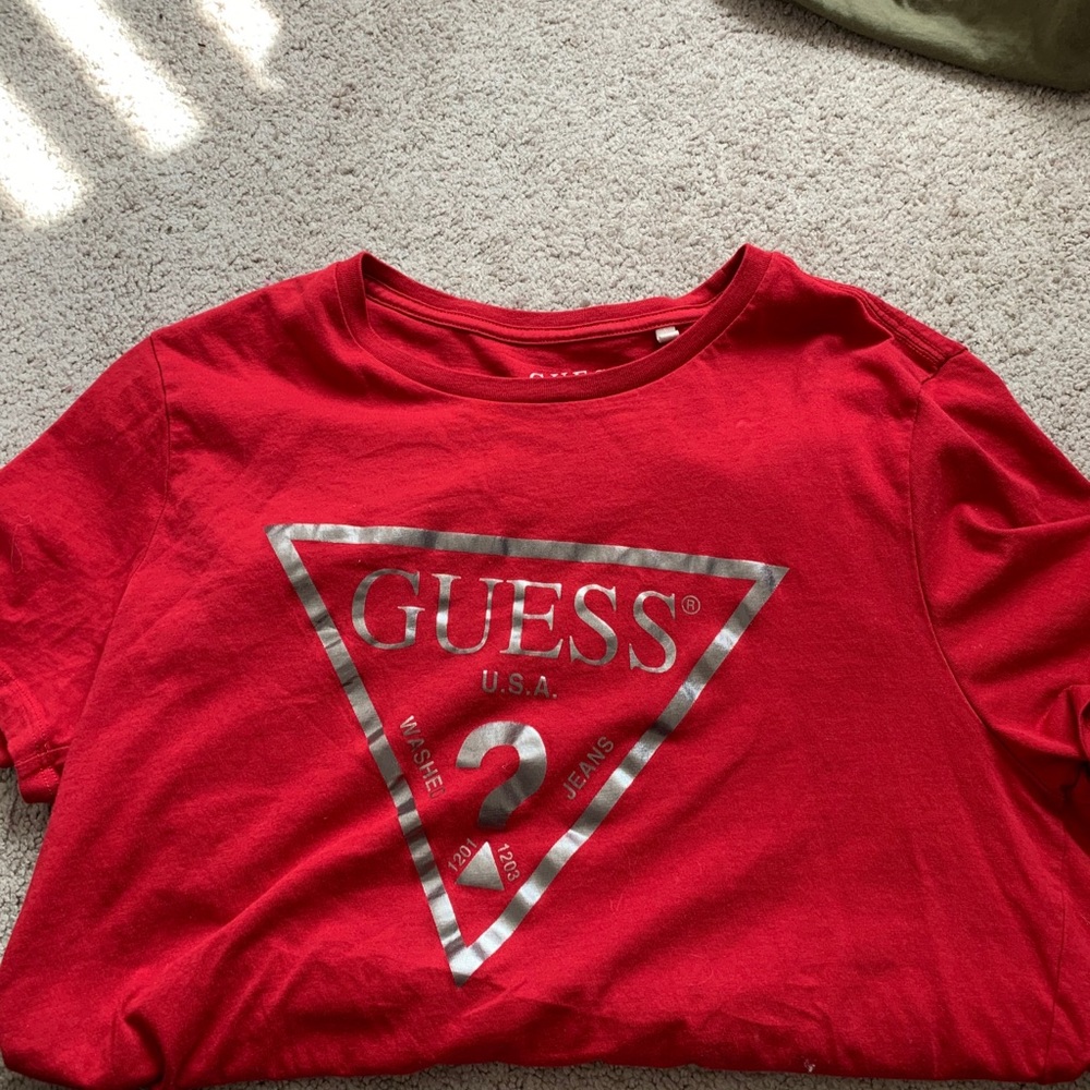 Guess shirt